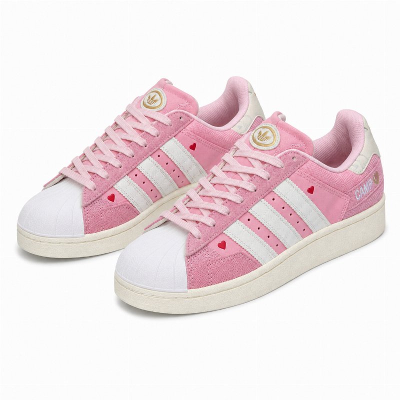 Adidas Superstar – Sneakers Lifestyle à Détails Cœur